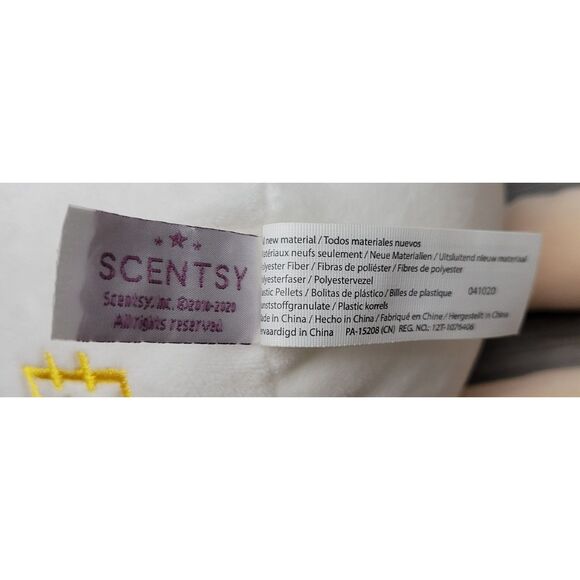 Rare Scentsy 17"‎ BK Hair BL Dress Buddy Doll Yuna w/ Boris the Yeti Mini Plush - Picture 13 of 14